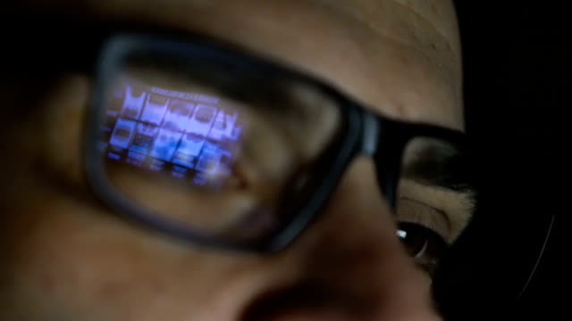 How to Track Your Wins in Slot Games